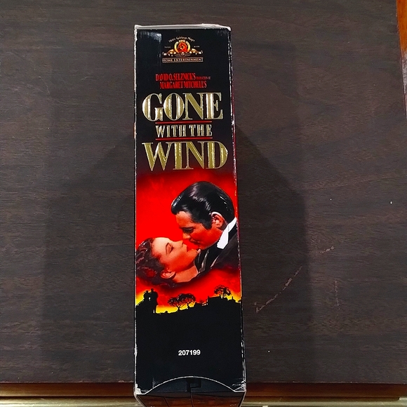 1939 original Gone With The Wind Pt. 1 and 2 VHS Video Cassette Tape - Picture 2 of 3